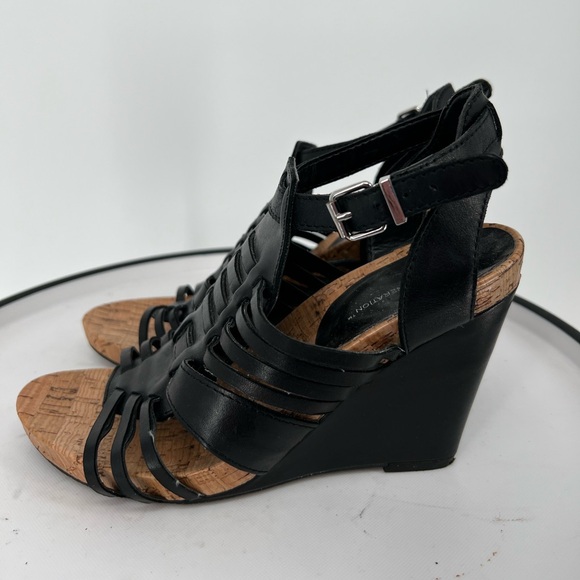 BCBGeneration BLAYNE BLACK LEATHER‎ STRAPPY WEDGE NWOT - Picture 1 of 9